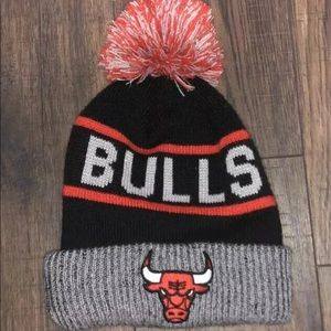 NEW Chicago Bulls New Era Pom Knit Hat Beanie